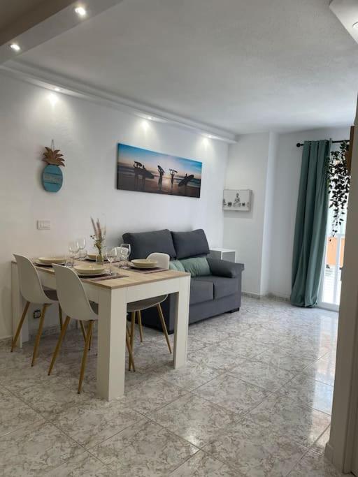 Giovina Living Av Suecia 150M From Beach Los Cristianos  Dış mekan fotoğraf