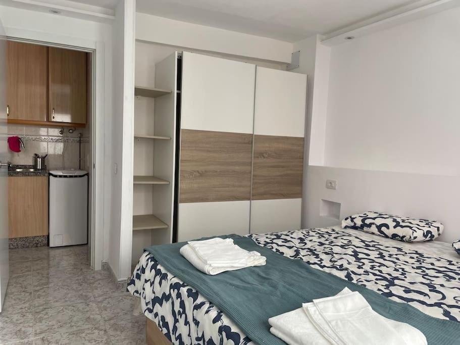 Giovina Living Av Suecia 150M From Beach Los Cristianos  Dış mekan fotoğraf