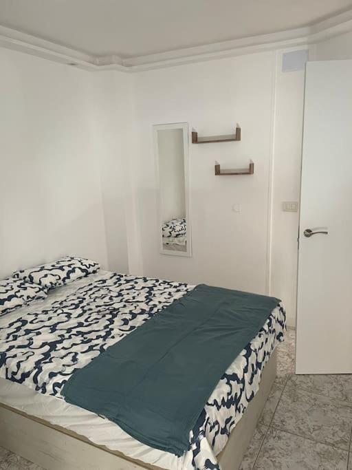 Giovina Living Av Suecia 150M From Beach Los Cristianos  Dış mekan fotoğraf